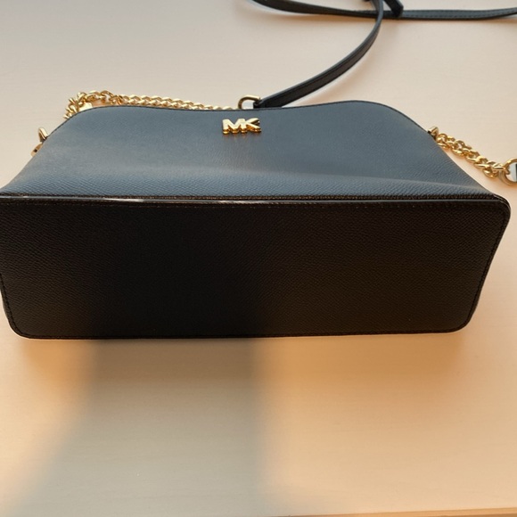 Black Michael Kors Dome Bag- see description - Picture 8 of 8